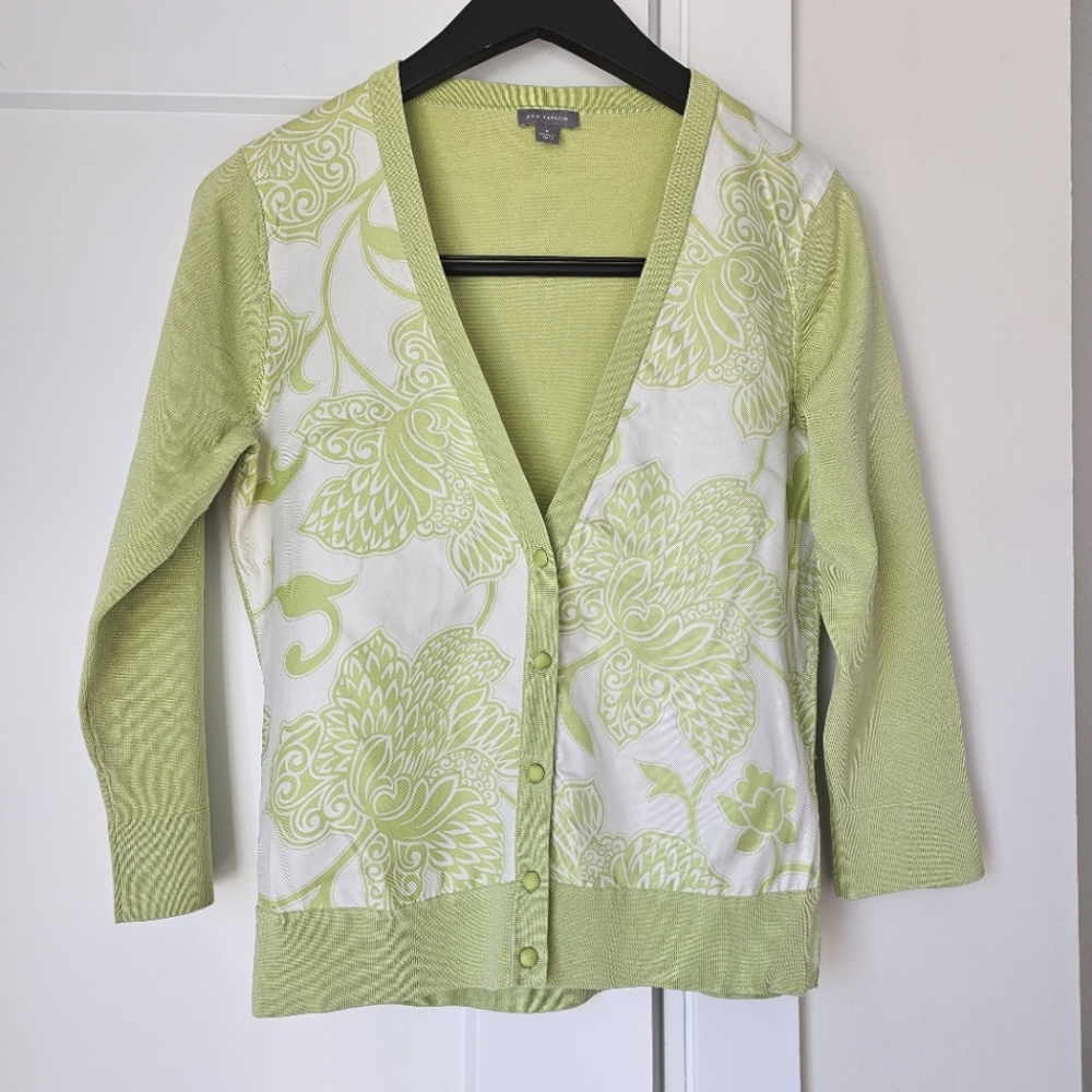 Ann Taylor S Green 3/4 Sleeve Cardigan Sweater